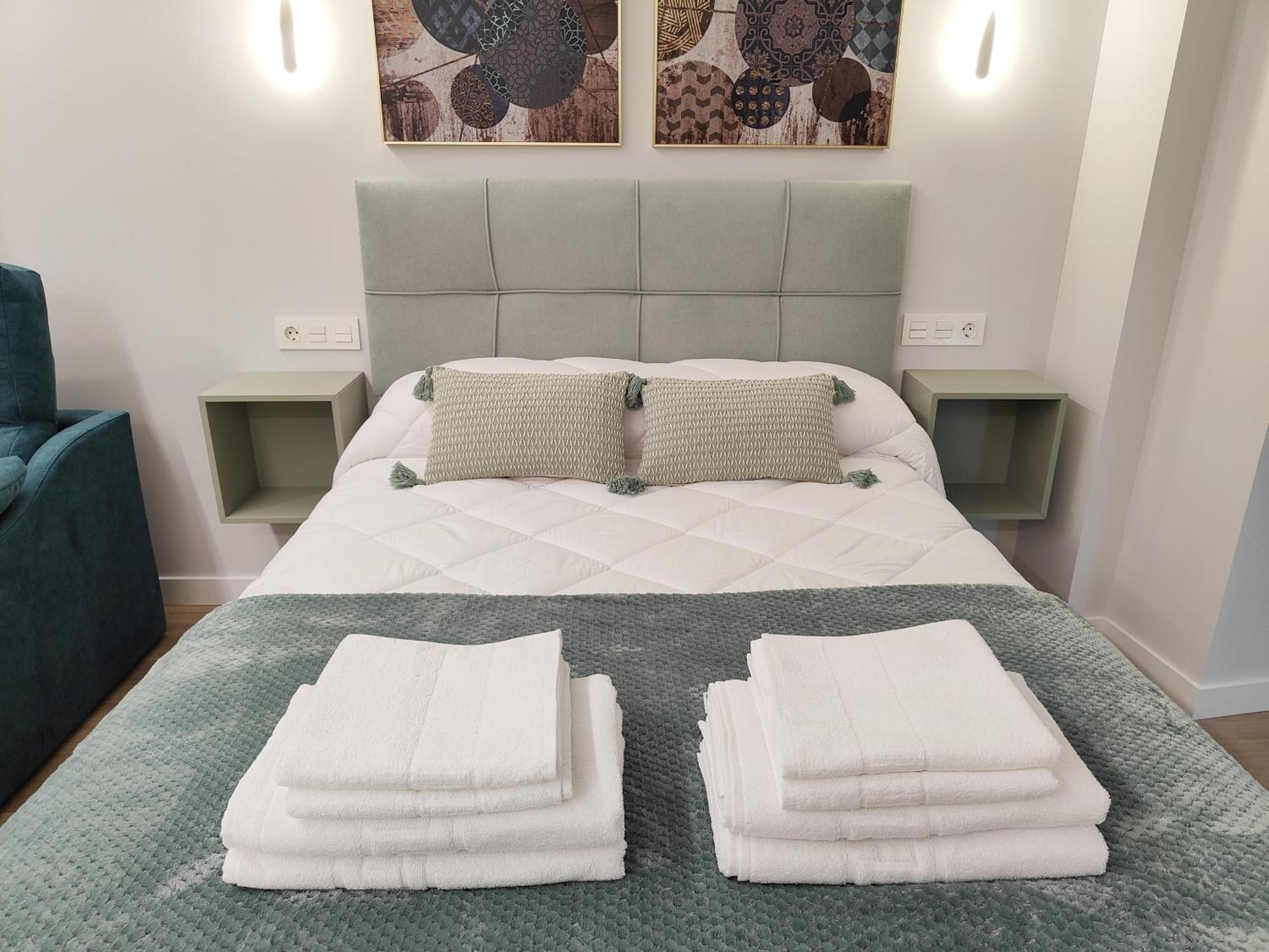 Apartamentos Centro Oviedo Caveda المظهر الخارجي الصورة