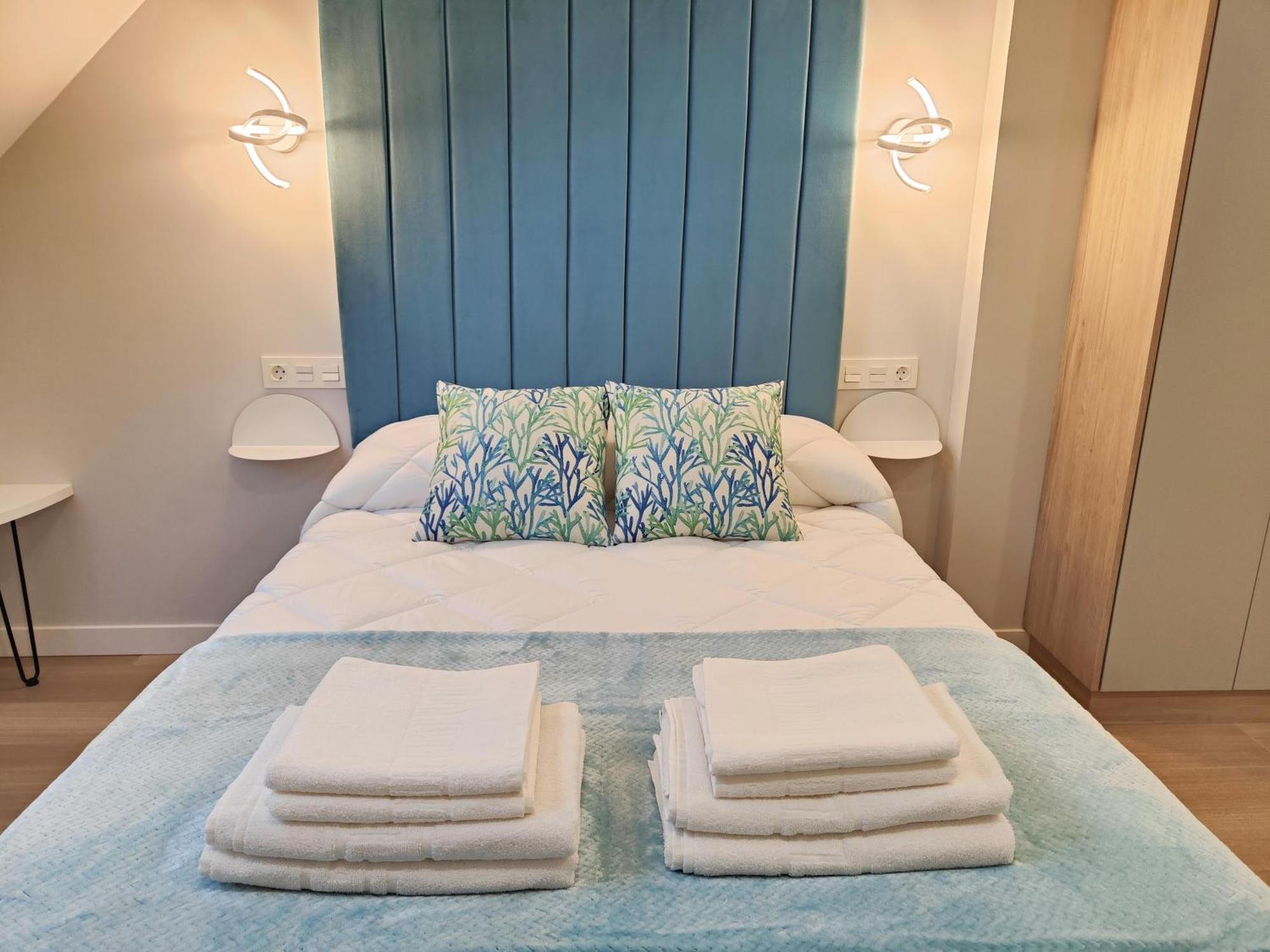 Apartamentos Centro Oviedo Caveda المظهر الخارجي الصورة